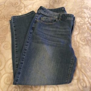 CHICO'S Platinum Jeans